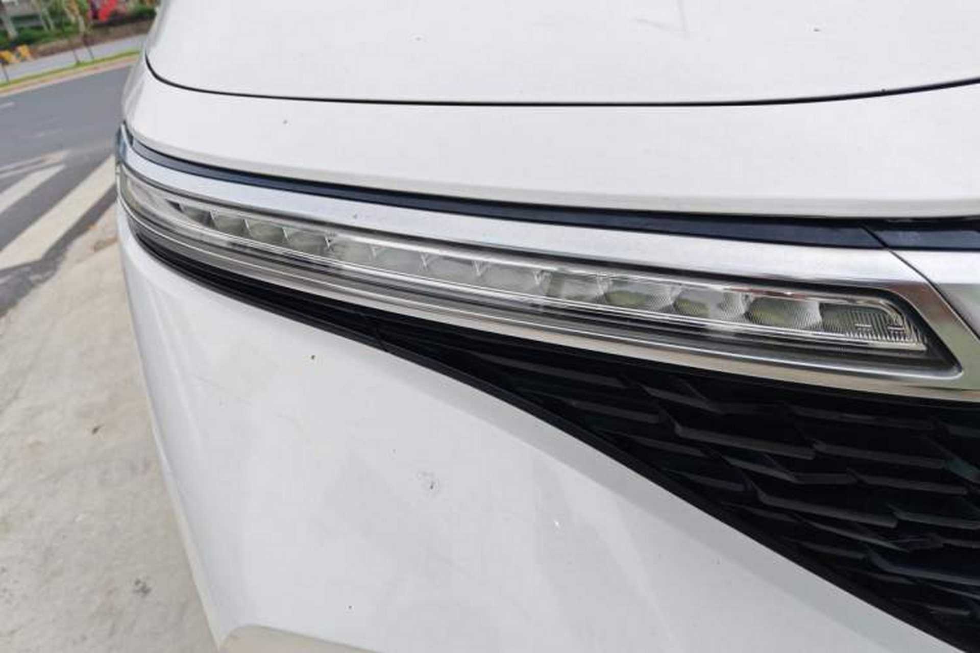 Used Baojun RM-5 2019 1.5T Manual Elite Version with 24-Hour Online Service 6 Seats Right Front Headlight