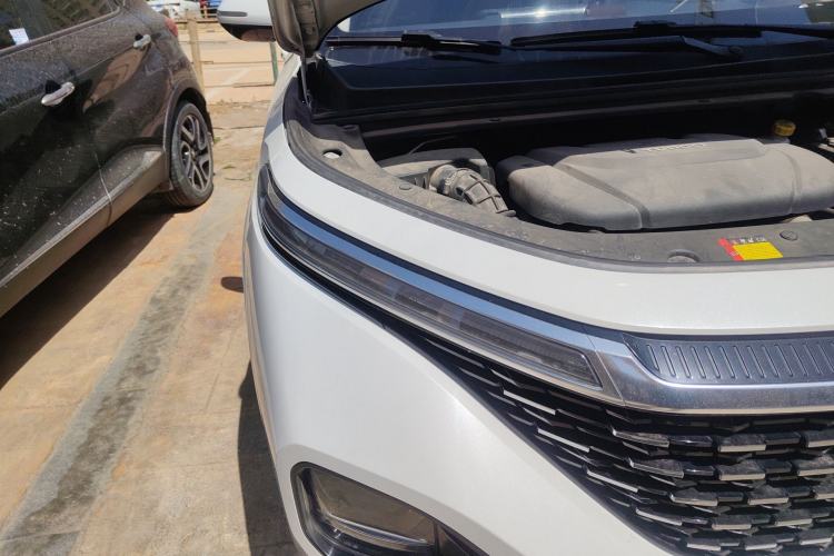 Used Baojun RM-5 2019 1.5T CVT 24-Hour Online Premium Version 7 Seats Right Front Headlight