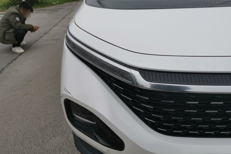 Used Baojun RM-5 2019 1.5T CVT 24-Hour Online Luxury Version 6 Seats Right Front Headlight
