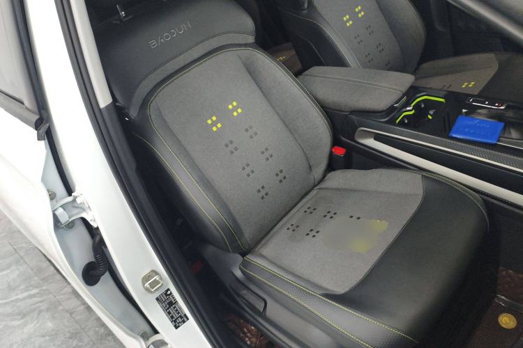 Used Baojun RM-5 2019 1.5T CVT Elite Version with 24-Hour Online Service 6 Seats Right Front Seat