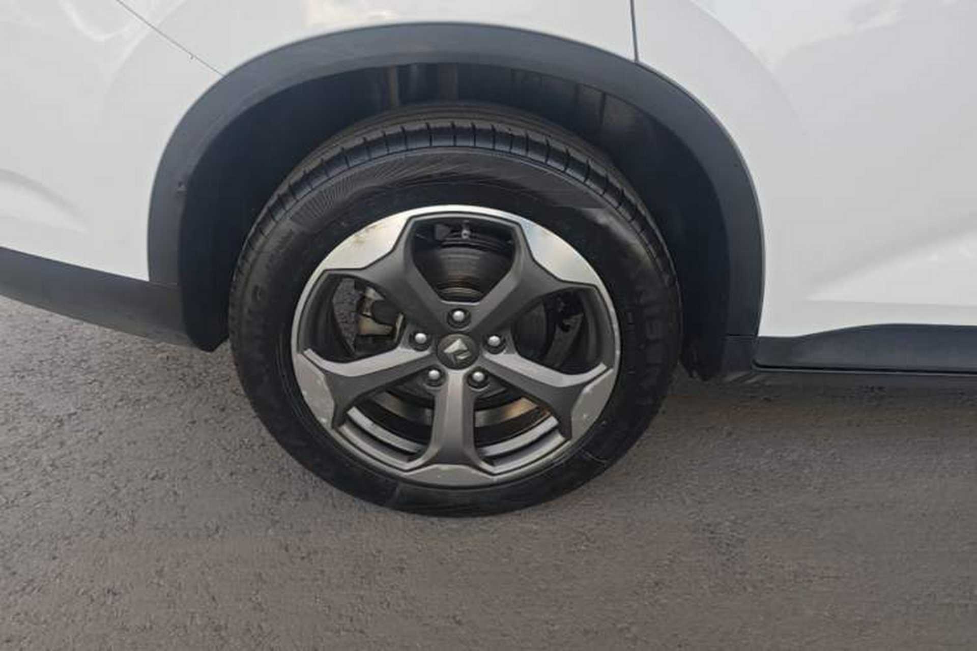 Used Baojun RM-5 2019 1.5T CVT 24-Hour Online Prestige Version 6 Seats Right Rear Wheel Hub