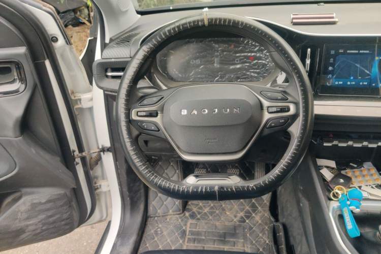 Used Baojun RM-5 2019 1.5L Manual Elite Edition with 24-hour Online Service 5 Seats Steering Wheel
