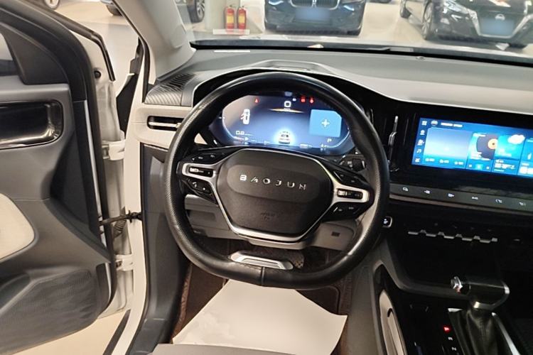 Used Baojun RM-5 2019 1.5T CVT 24-Hour Online Prestige Version 6 Seats Steering Wheel