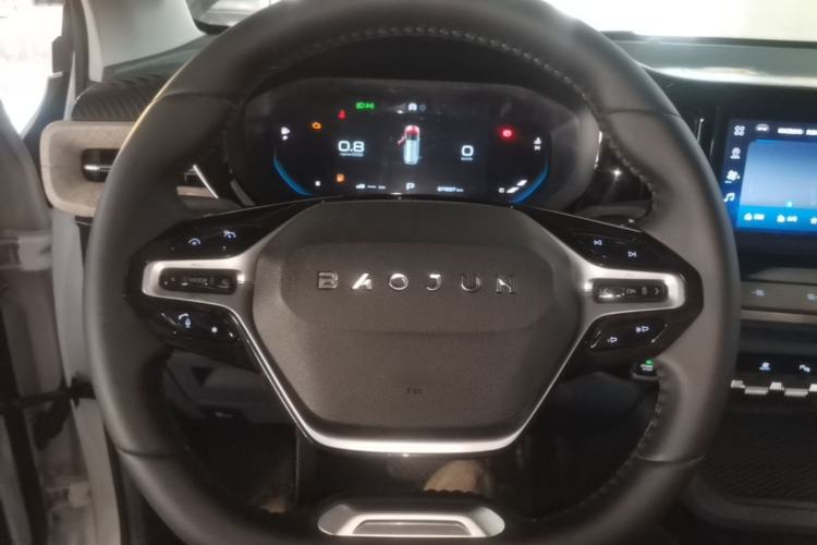 Used Baojun RM-5 2019 1.5T CVT 24-Hour Online Luxury Version 6 Seats Steering Wheel