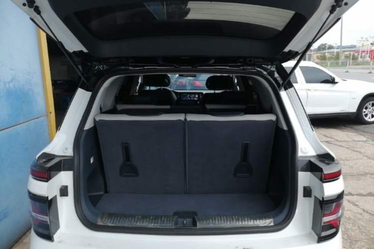 Used Baojun RM-5 2019 1.5T CVT 24-Hour Online Premium Version 7 Seats Trunk