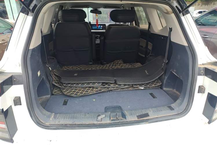 Used Baojun RM-5 2019 1.5T CVT 24-Hour Online Luxury Version 6 Seats Trunk