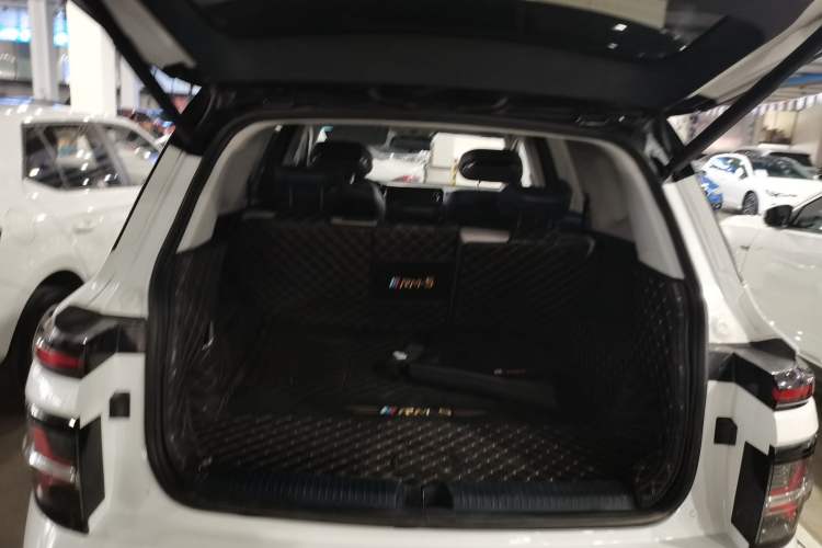 Used Baojun RM-5 2019 1.5T CVT 24-Hour Online Prestige Version 5 Seats Trunk