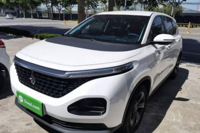 Used Baojun RM-5 2019 1.5T Manual Elite Version with 24-Hour Online Service 6 Seats