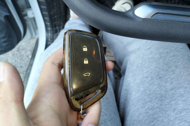 Used Baojun RM-5 2019 1.5T CVT 24-Hour Online Luxury Version 6 Seats Vehicle Key