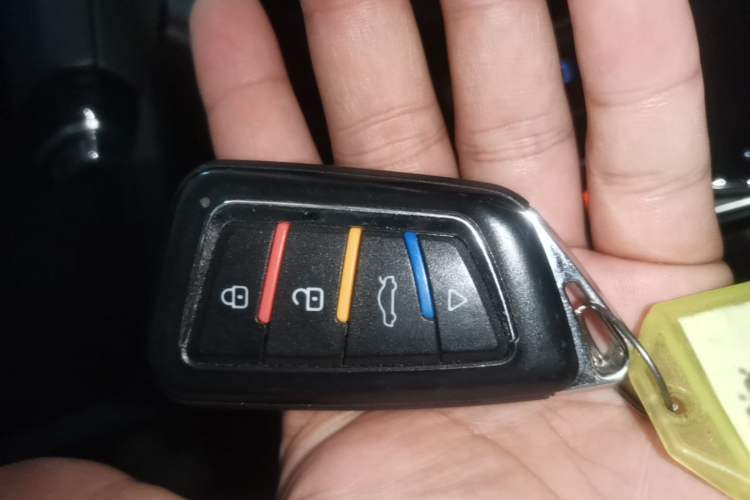 Used Baojun RM-5 2019 1.5T CVT 24-Hour Online Luxury Version 6 Seats Vehicle Key
