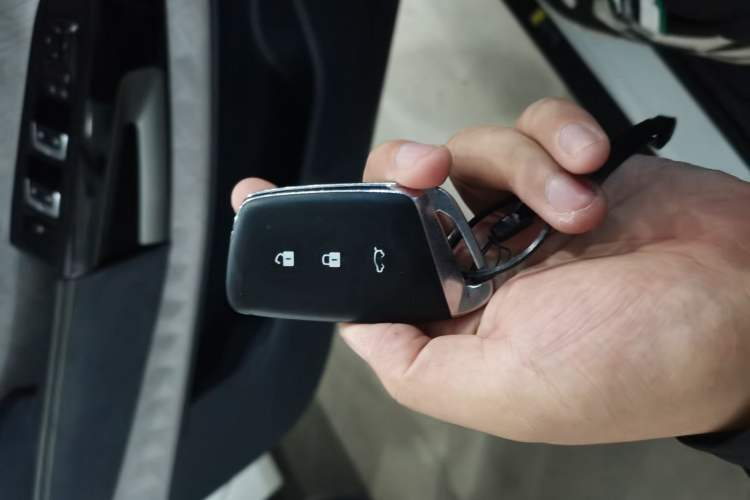 Used Baojun RM-5 2019 1.5T CVT 24-Hour Online Prestige Version 5 Seats Vehicle Key