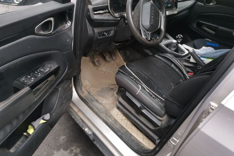 Used Baojun RM-5 2019 1.5L Manual Elite Edition with 24-hour Online Service 5 Seats Driver Seat