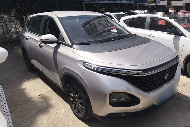 Used Baojun RM-5 2019 1.5L CVT Elite Version with 24-Hour Online Service 7 Seats Front Right 45 Deg