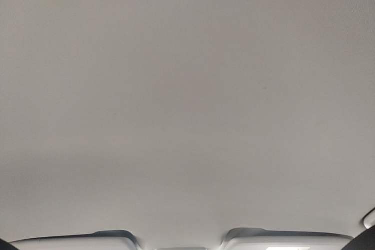Used Baojun RM-5 2019 1.5L CVT Elite Version with 24-Hour Online Service 7 Seats Headliner