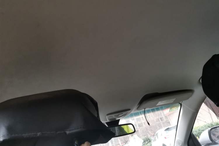 Used Baojun RM-5 2019 1.5L Manual Elite Edition with 24-hour Online Service 5 Seats Headliner