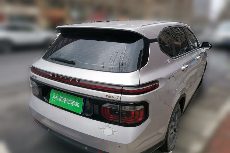 Used Baojun RM-5 2019 1.5L Manual Elite Edition with 24-hour Online Service 5 Seats Rear Right 45 Deg
