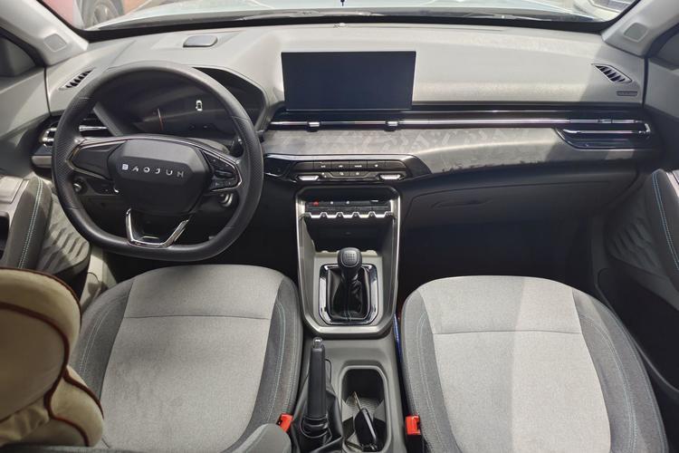 Used Baojun RS-3 2020 1.5L Manual Smart Comfort Edition Interior 2