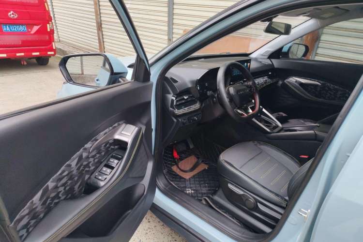 Used Baojun RS-3 2020 1.5L CVT Smart Elite Edition Interior 3