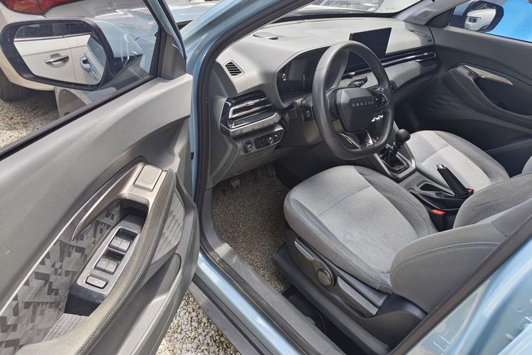 Used Baojun RS-3 2020 1.5L Manual Smart Comfort Edition Interior 5