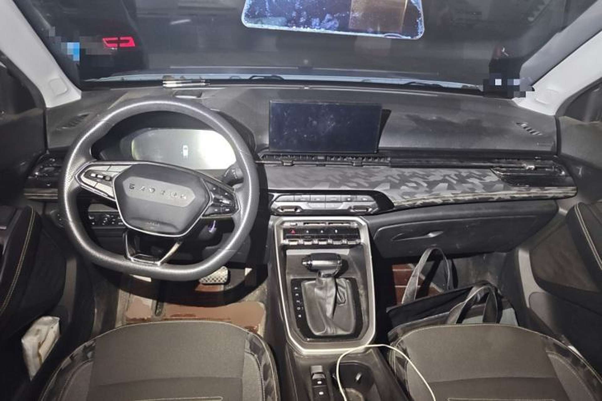 Used Baojun RS-3 2022 SOODA 1.5L CVT Pioneer Edition Center Console