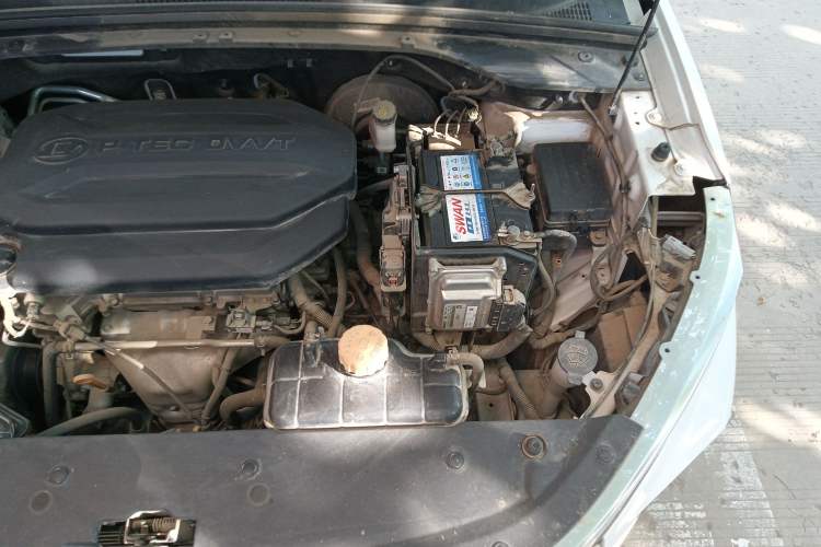 Used Baojun RS-3 2020 1.5L CVT Elite Version with 24-Hour Online Service Engine Bay Left