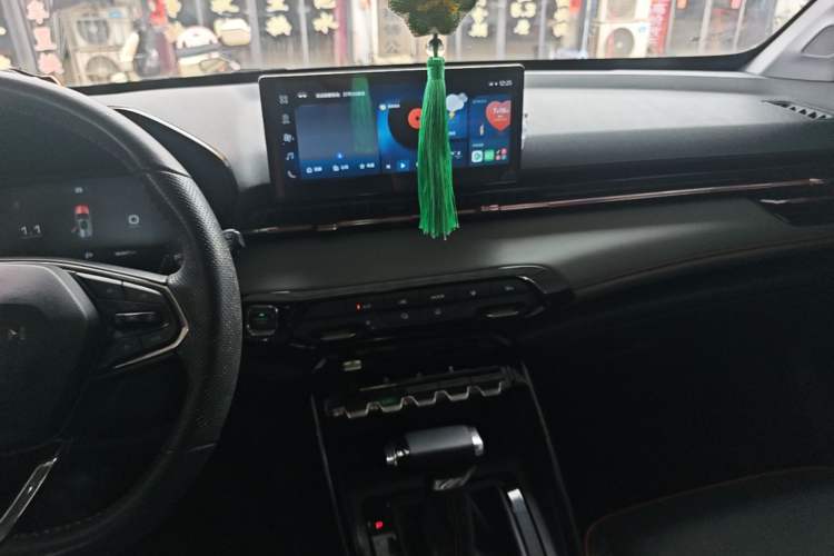 Used Baojun RS-3 2020 1.5L CVT Smart Luxury Edition Audio And AC Panel