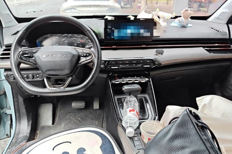 Used Baojun RS-3 2020 1.5T CVT Smart Luxury Edition Center Console