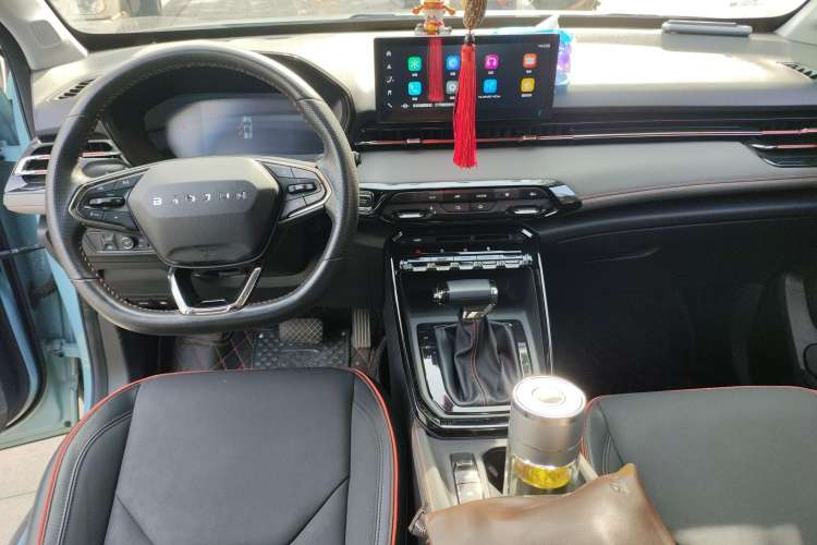 Used Baojun RS-3 2020 1.5L CVT 24-Hour Online Luxury Edition Center Console