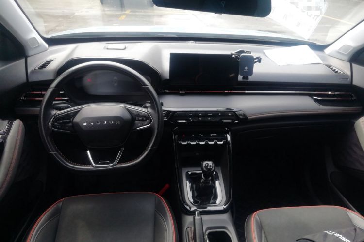 Used Baojun RS-3 2020 1.5L Manual 24-Hour Online Luxury Version Center Console
