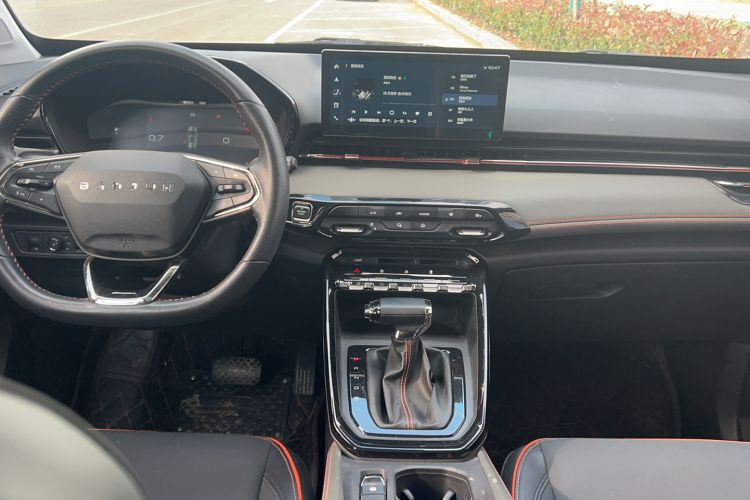 Used Baojun RS-3 2020 1.5L CVT 24-Hour Online Luxury Edition Center Console