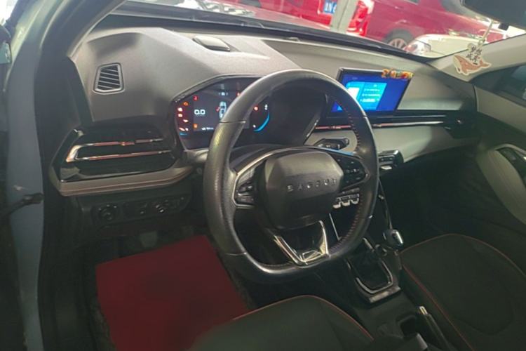 Used Baojun RS-3 2020 1.5L Manual 24-Hour Online Luxury Version Center Console