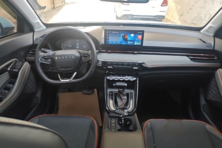 Used Baojun RS-3 2020 1.5T CVT Smart Luxury Edition Center Console