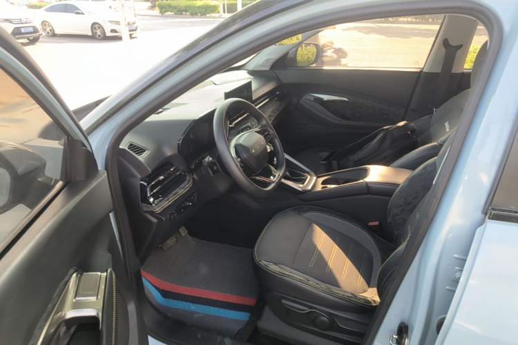 Used Baojun RS-3 2020 1.5L CVT Smart Elite Edition Driver Seat