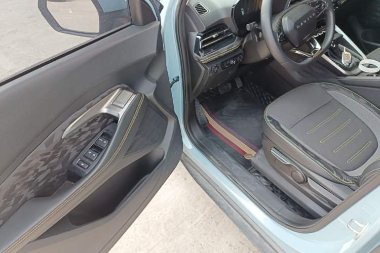 Used Baojun RS-3 2020 1.5T CVT Smart Elite Edition Driver Seat