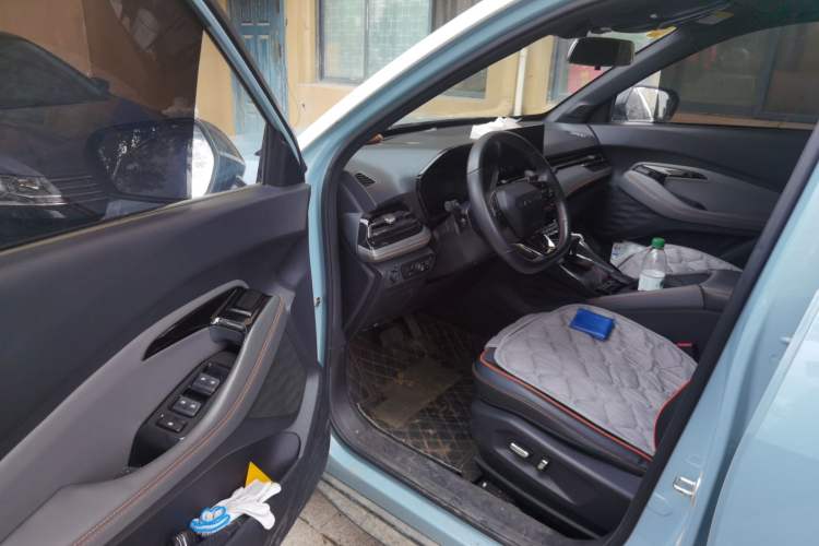 Used Baojun RS-3 2020 1.5T CVT Intelligent Prestige Edition Driver Seat