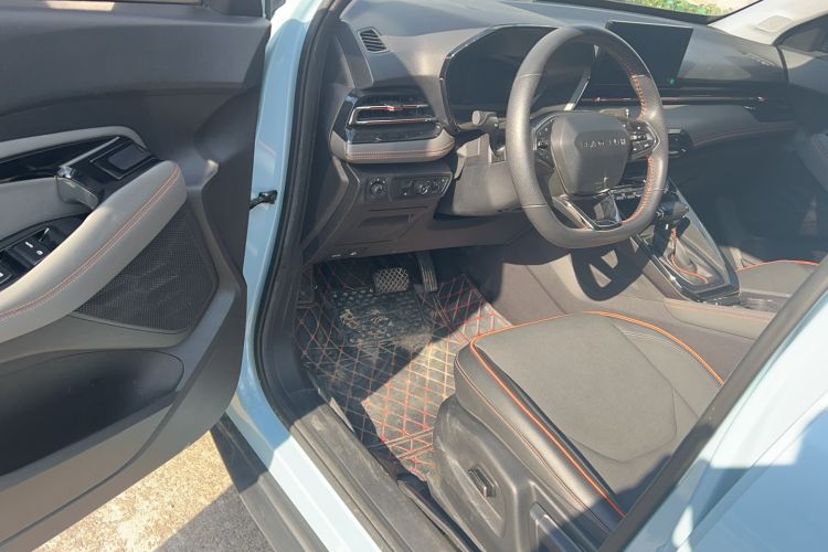 Used Baojun RS-3 2020 1.5L CVT 24-Hour Online Luxury Edition Driver Seat
