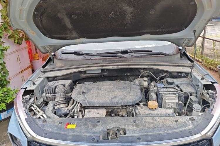 Used Baojun RS-3 2020 1.5T CVT Smart Elite Edition Engine Bay