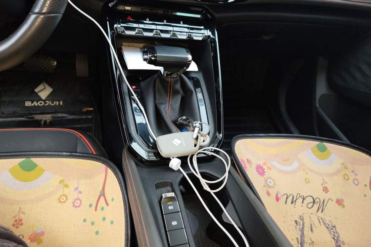 Used Baojun RS-3 2020 1.5L CVT 24-Hour Online Luxury Edition Gear Lever