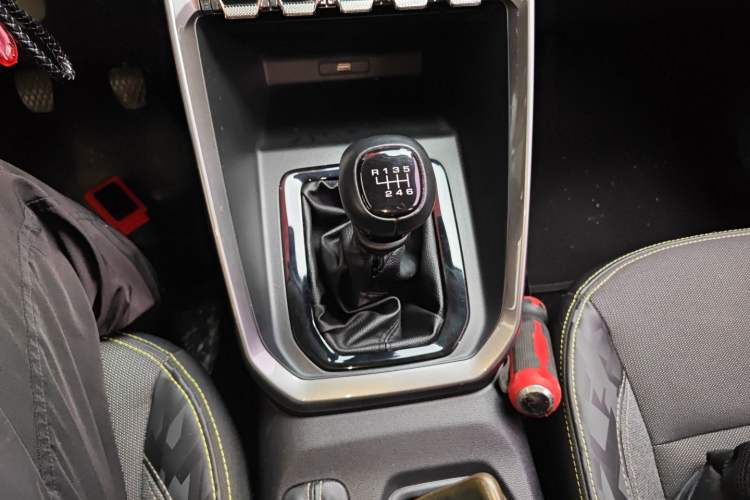 Used Baojun RS-3 2020 1.5L Manual Smart Elite Edition Gear Lever