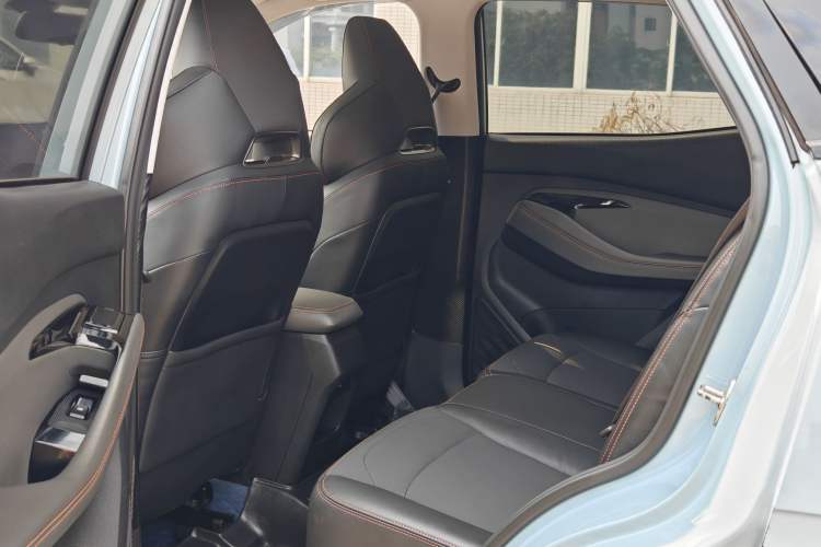 Used Baojun RS-3 2020 1.5L CVT Smart Luxury Edition Interior 10
