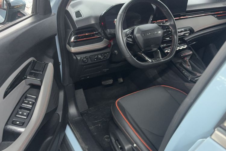 Used Baojun RS-3 2020 1.5L CVT 24-Hour Online Luxury Edition Interior 2