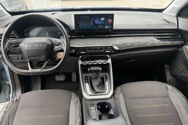 Used Baojun RS-3 2020 1.5T CVT Smart Elite Edition Interior 9
