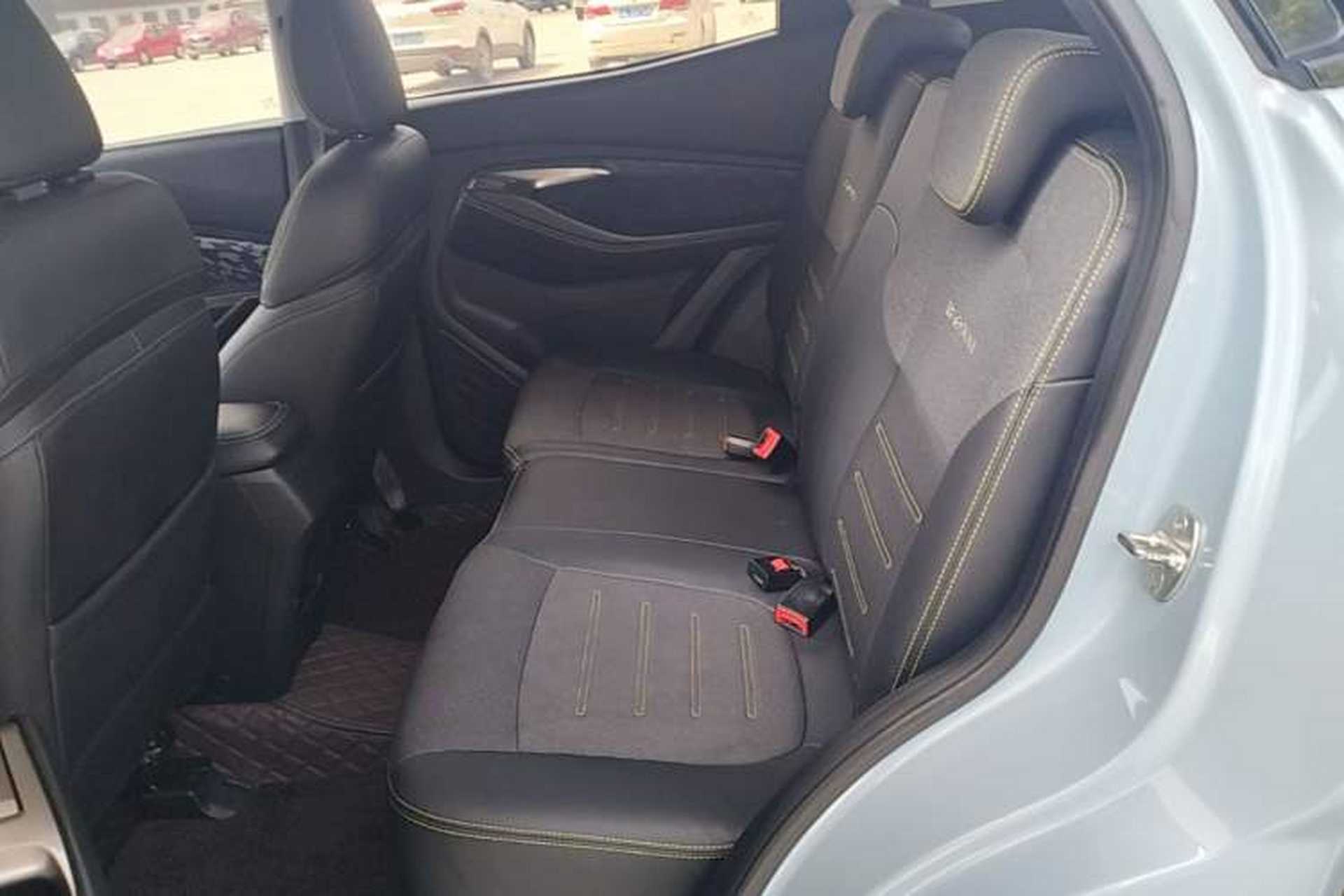 Used Baojun RS-3 2020 1.5L Manual Smart Elite Edition Left Rear Seat
