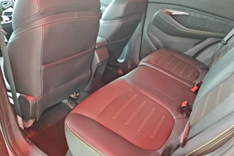 Used Baojun RS-3 2020 1.5T CVT Smart Elite Edition Left Rear Seat