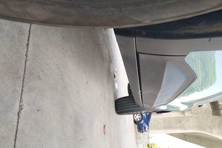 Used Baojun RS-3 2020 1.5L Manual Smart Elite Edition Left Side Sill