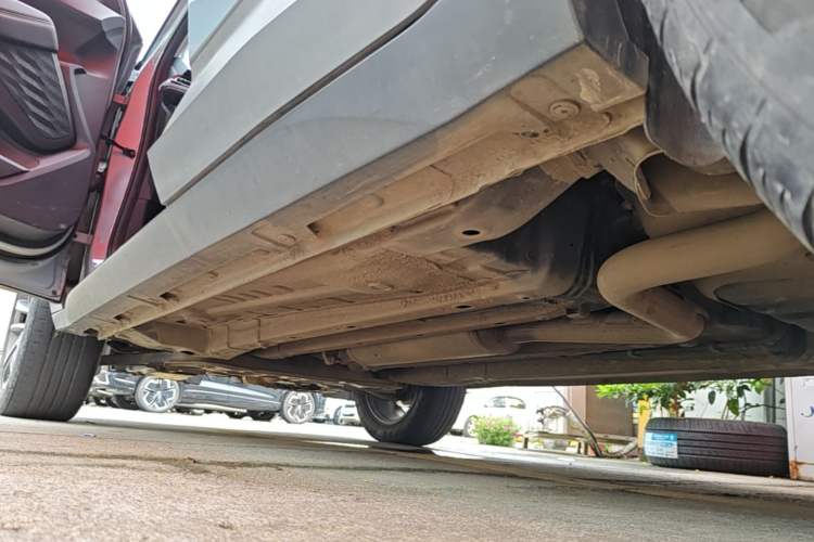 Used Baojun RS-3 2020 1.5T CVT Smart Elite Edition Left Side Sill