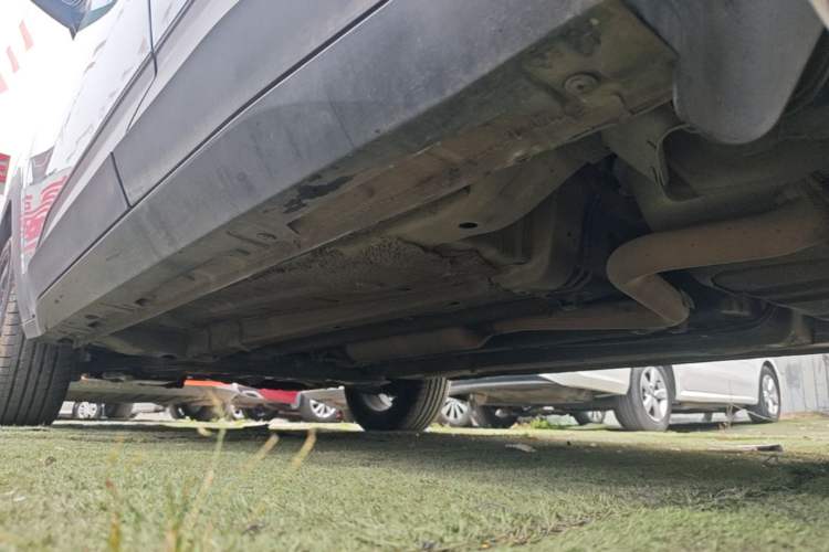 Used Baojun RS-3 2020 1.5L CVT Elite Version with 24-Hour Online Service Left Side Sill