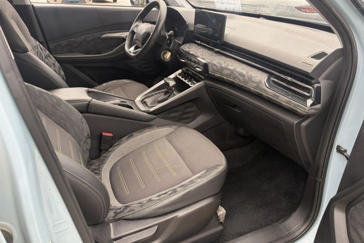 Used Baojun RS-3 2020 1.5T CVT Smart Elite Edition Right Front Seat