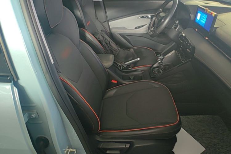 Used Baojun RS-3 2020 1.5L Manual 24-Hour Online Luxury Version Right Front Seat