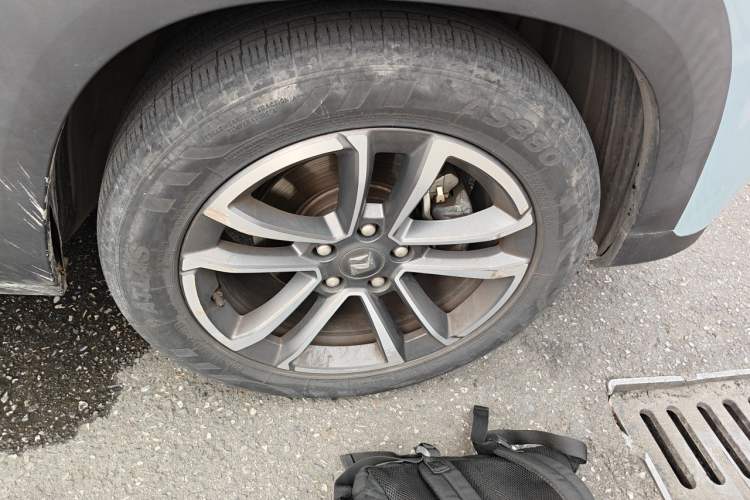 Used Baojun RS-3 2020 1.5T CVT Smart Luxury Edition Right Front Wheel Hub